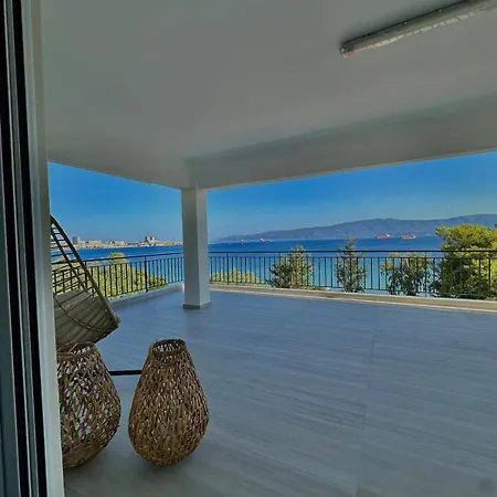 Διαμέρισμα Aqua *